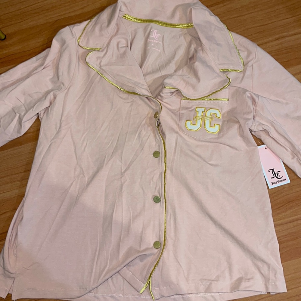 Juicy couture sleep shirt